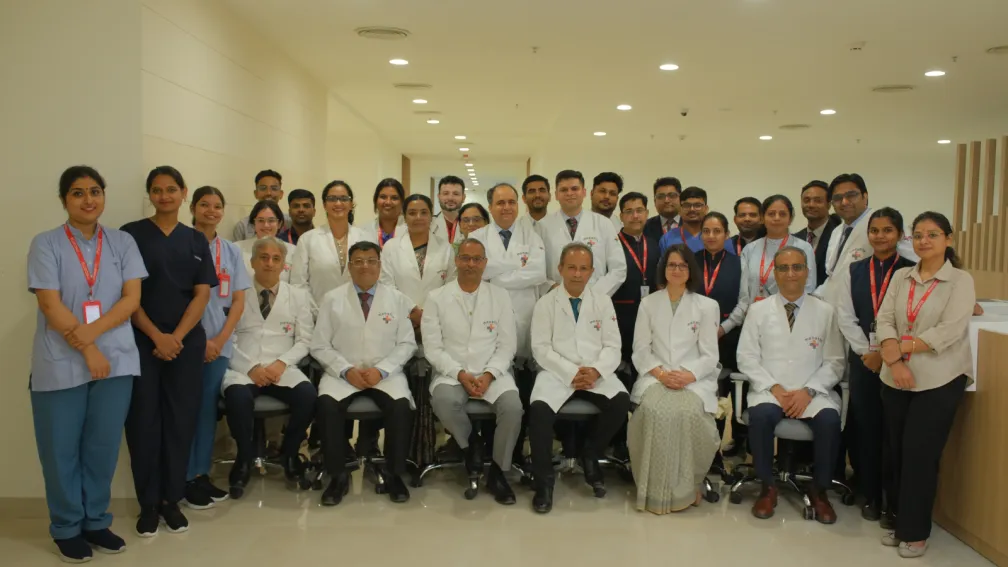 Your Headache Might Be Telling You More- Learn the Signs | Dr. Manish Vaish HOD Neurosciences