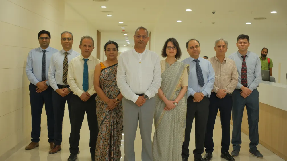 Your Headache Might Be Telling You More- Learn the Signs | Dr. Manish Vaish HOD Neurosciences