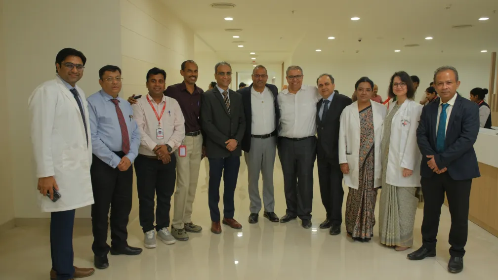 Your Headache Might Be Telling You More- Learn the Signs | Dr. Manish Vaish HOD Neurosciences