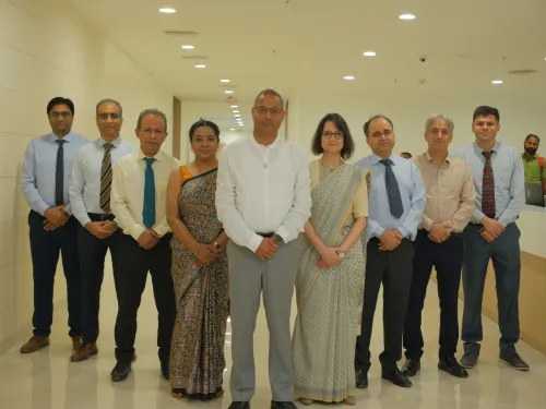 Your Headache Might Be Telling You More- Learn the Signs | Dr. Manish Vaish HOD Neurosciences